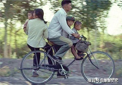 国产自行车摔腿事件视频